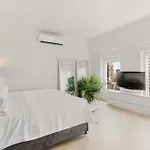 Midtown 5 Bedroom Luxury Penthouse, 2,500 Sq Ft, Sleeps 10, Manhattan, Vip Services