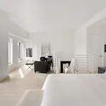 Midtown 5 Bedroom Luxury Penthouse, 2,500 Sq Ft, Sleeps 10, Manhattan, Vip Services