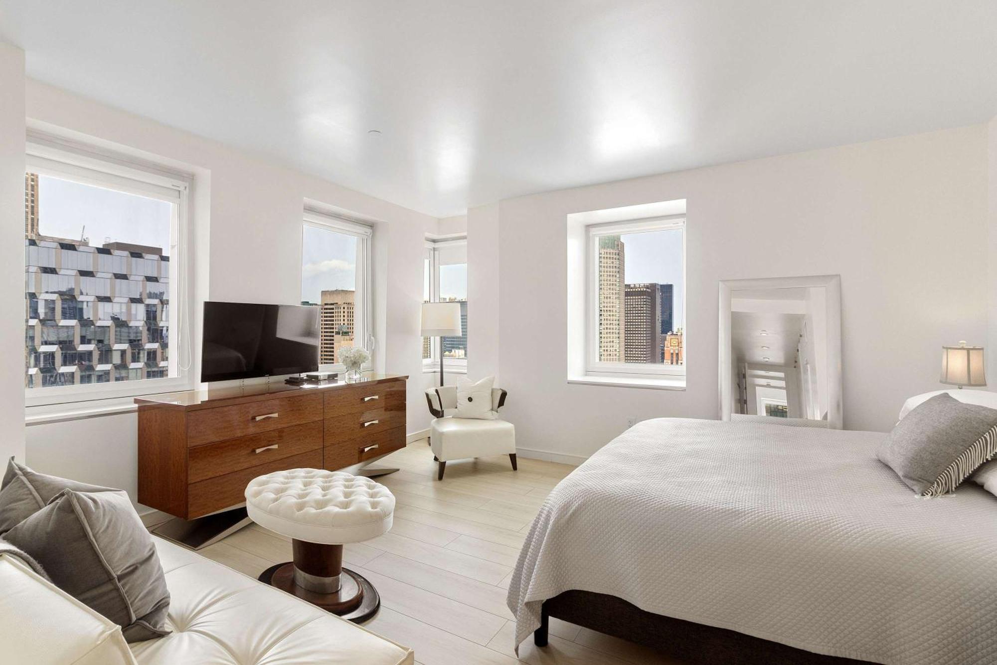 Midtown 5 Bedroom Luxury Penthouse, 2,500 Sq Ft, Sleeps 10, Manhattan, Vip Services *