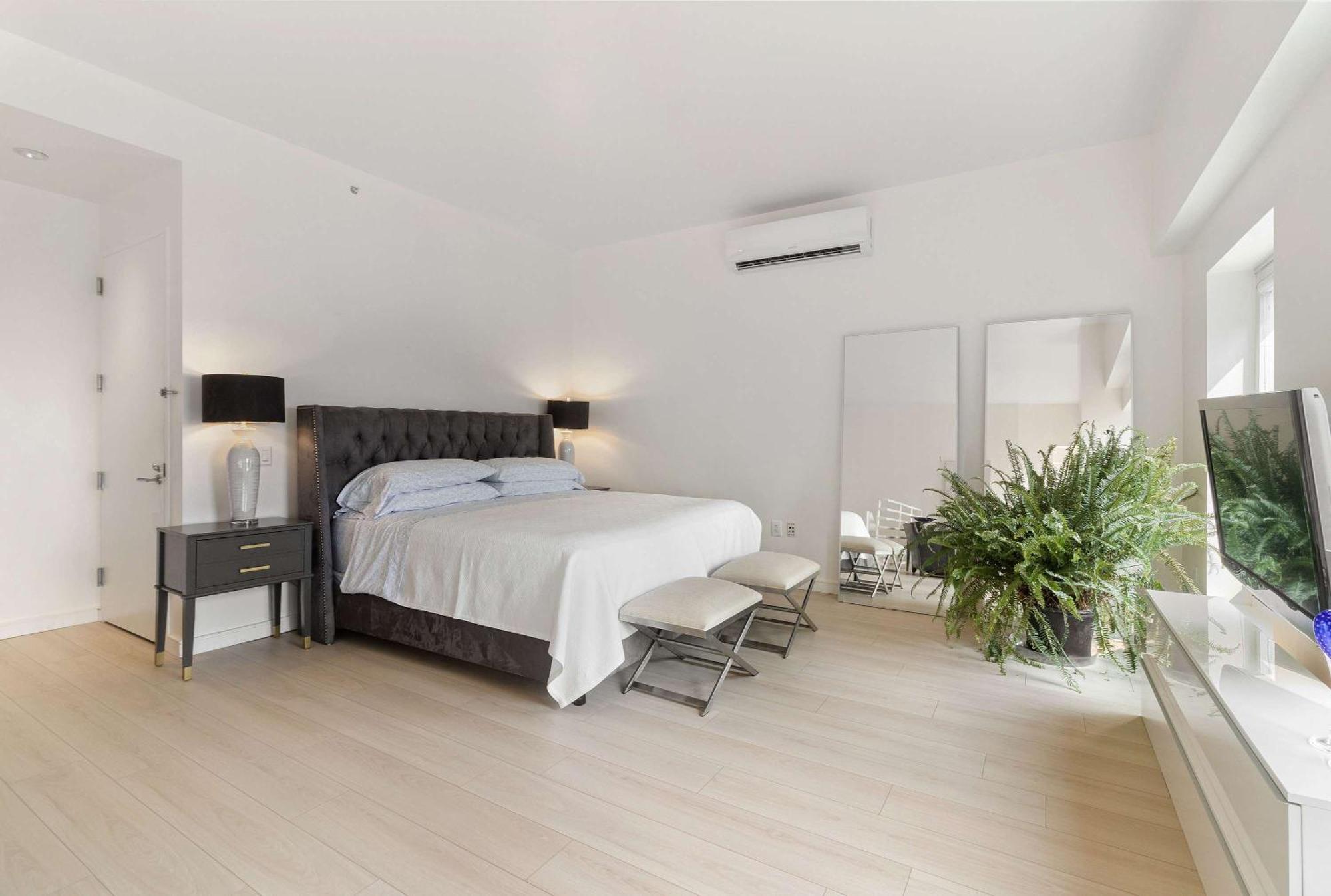 Holiday home Midtown 5 Bedroom Luxury Penthouse, 2,500 Sq Ft, Sleeps 10, Manhattan, Vip Services *
